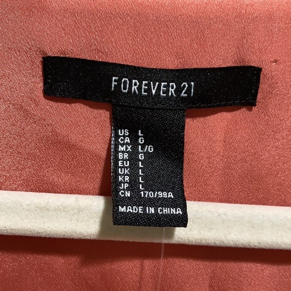 Forever 21 Long Sleeve Cutout Back Dress🍑 - Picture 10 of 15